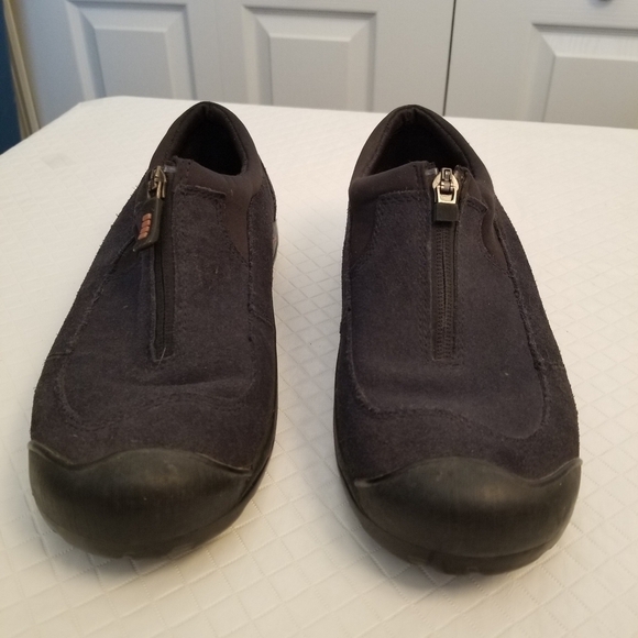 Lands' End Shoes - Lands End Women's Black Suede Slip-On  Front Zip Comfort Shoes, Size 7.5 B